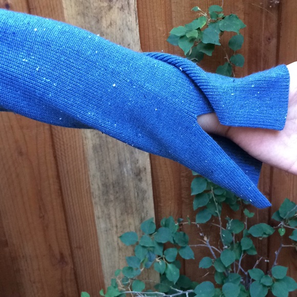 Like 🆕 Sweater - Picture 5 of 13